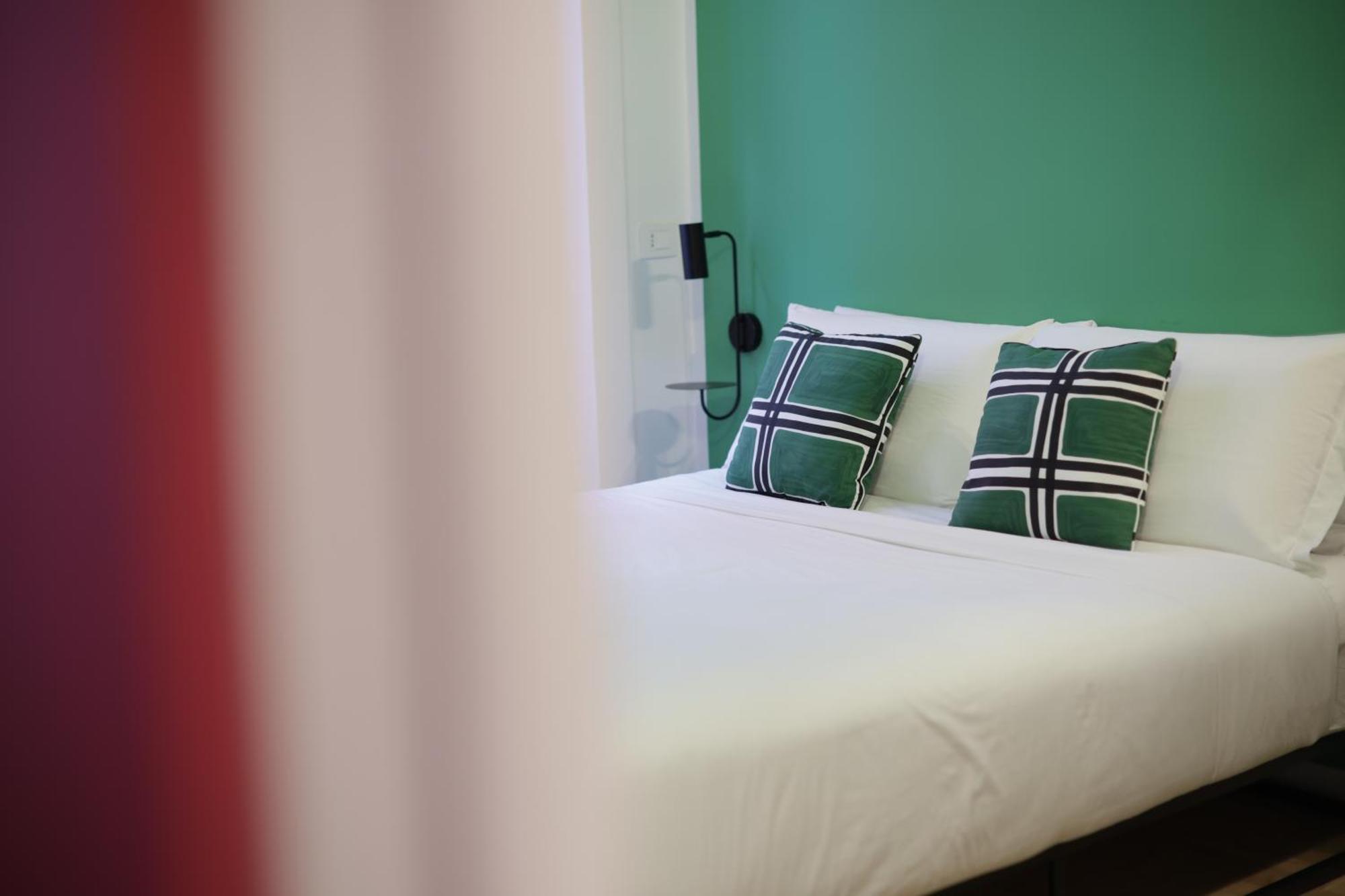 Alma De Chiaja - Design Suites & Apartments Νάπολη Εξωτερικό φωτογραφία